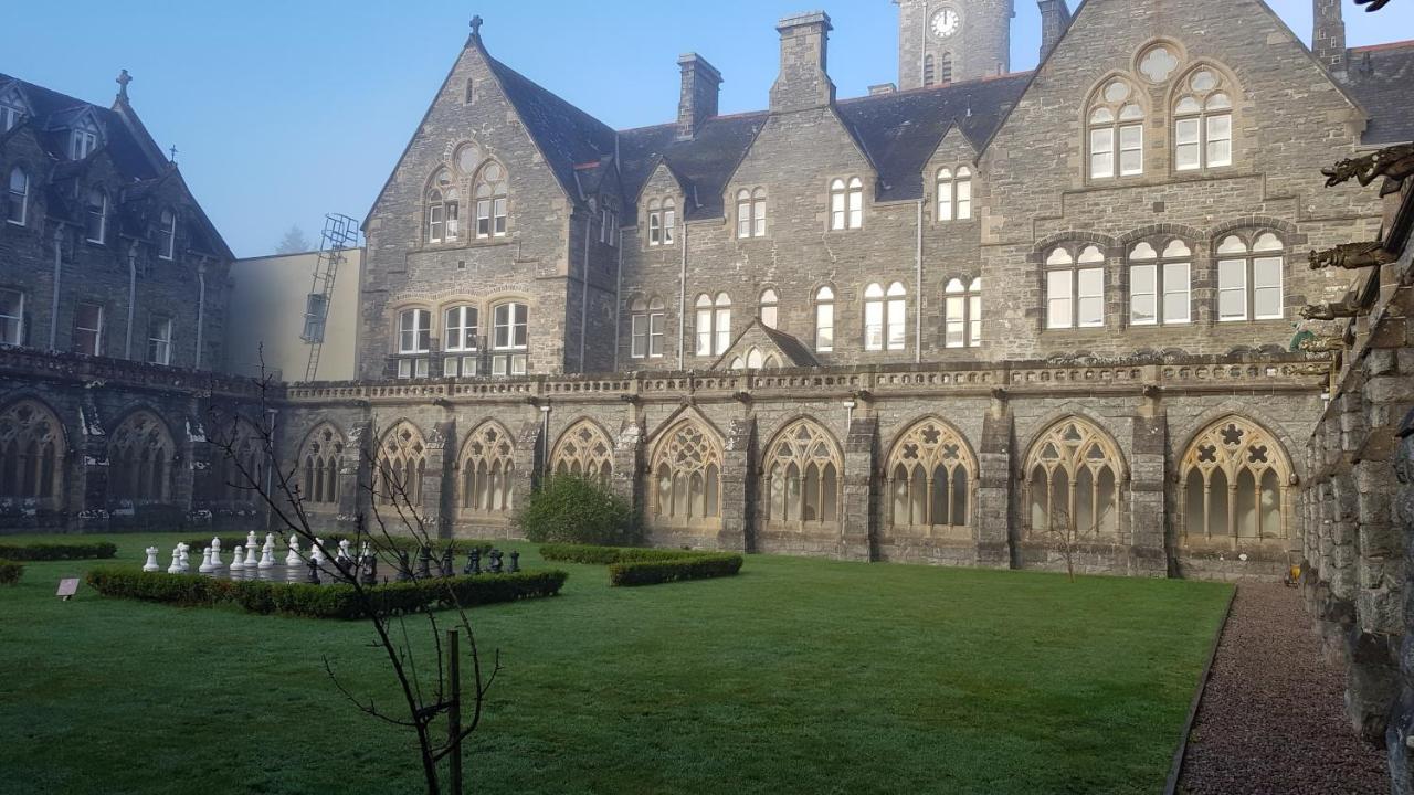 Old School Apartments With A View Fort Augustus Exterior photo
